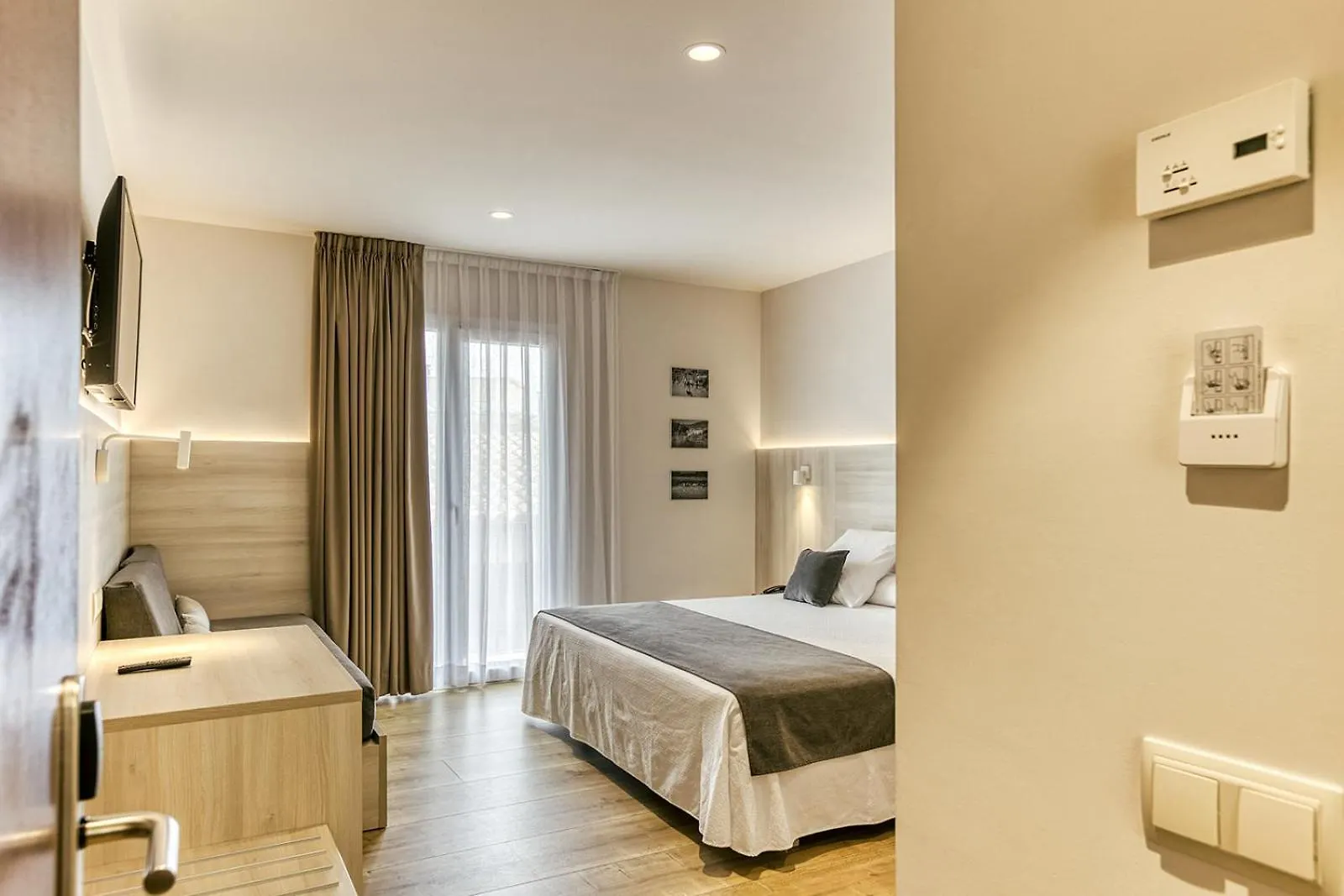 Hotel Emporium - Adults Only Castello  D'Empuries 3*,